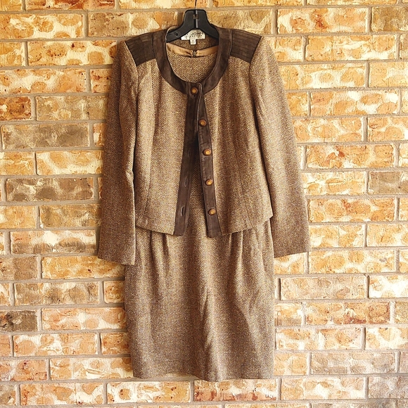 St. John Knit and Leather Dress and Jacket Pair - Picture 3 of 10